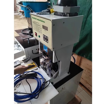 16a Schuko Simi Automatyczne maszyny do kręcania wtyczek